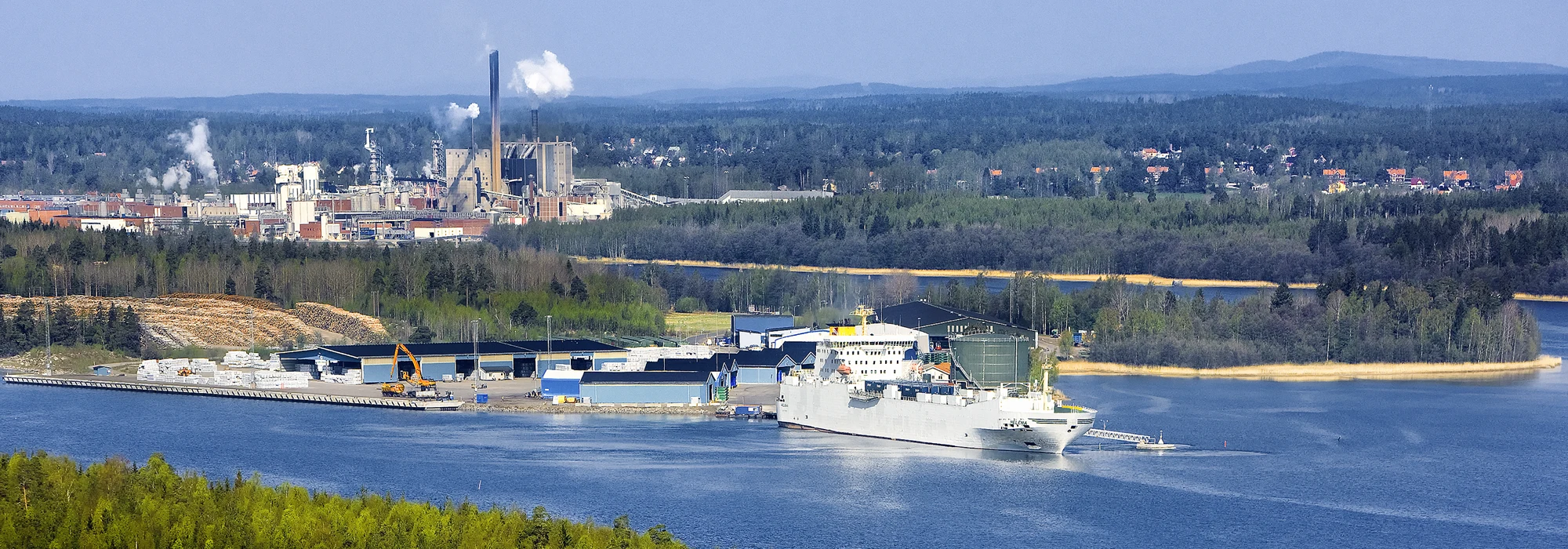 Skärnäs port tugboat
