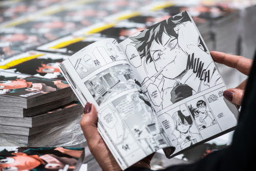 Open manga comic book printed on Holmen TRND lightweight uncoated paper 