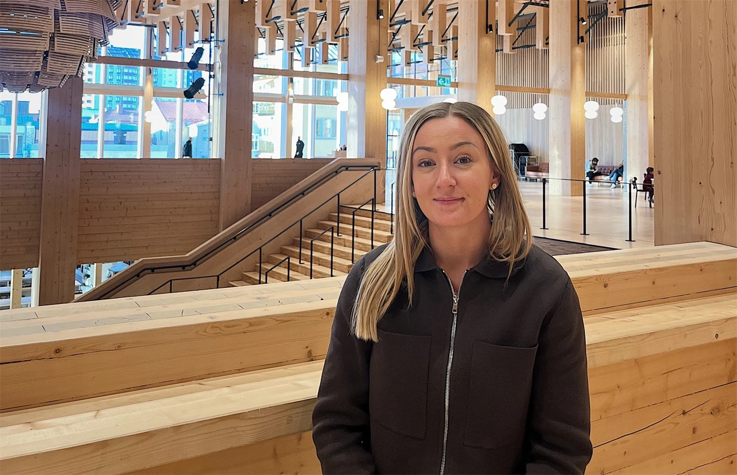 Bild på Josefin på Sara Kulturhus