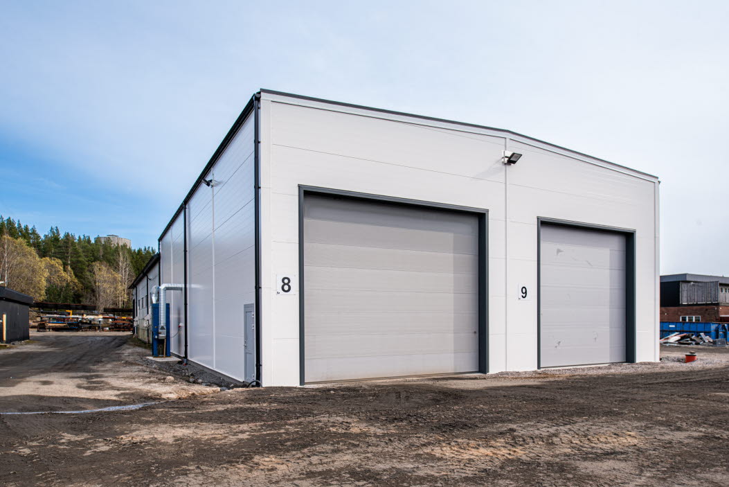 Industribyggnaden p&aring; utsidan