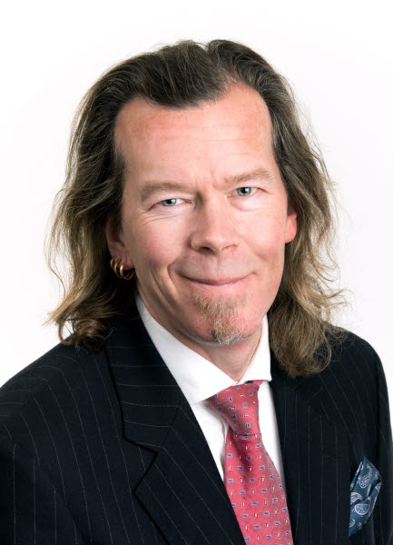 Tommy Åsenbrygg, employee representative, Board of Directors