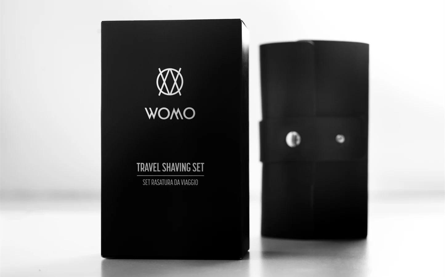 WOMO travel shaving kit packaging